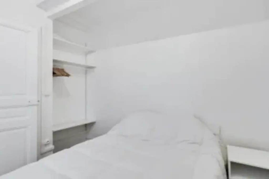 Charmant Appartement Entier A Montmartre Pour 4 Paris Ngoại thất bức ảnh