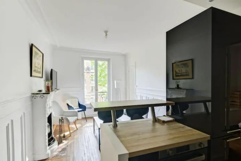 Charmant Appartement Entier A Montmartre Pour 4 Paris Ngoại thất bức ảnh
